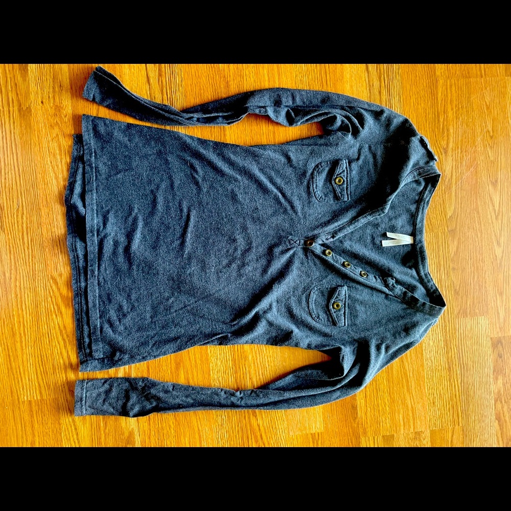 Long sleeve shirt